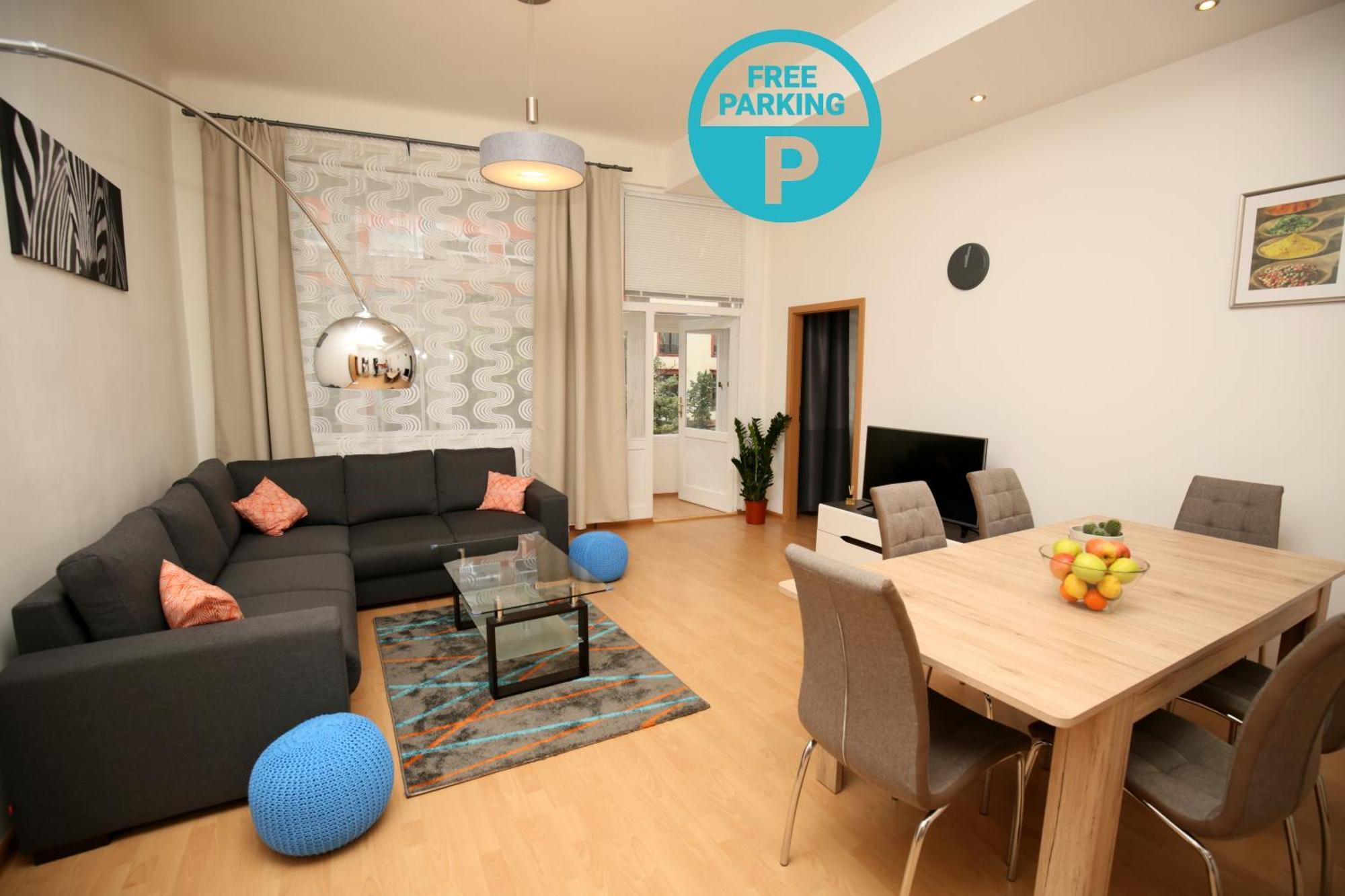 Ge Apartments Прага Екстериор снимка