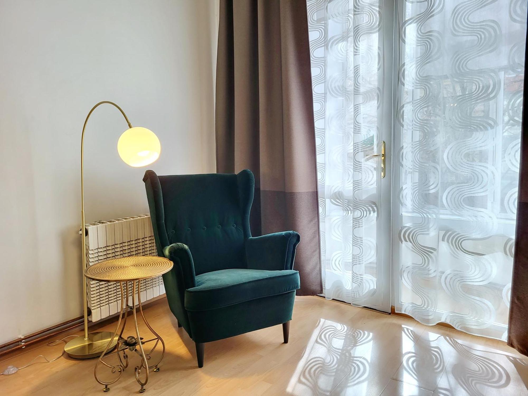 Ge Apartments Прага Екстериор снимка